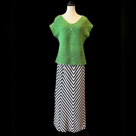 Tops - Hand crocheted sleeveless top EUC